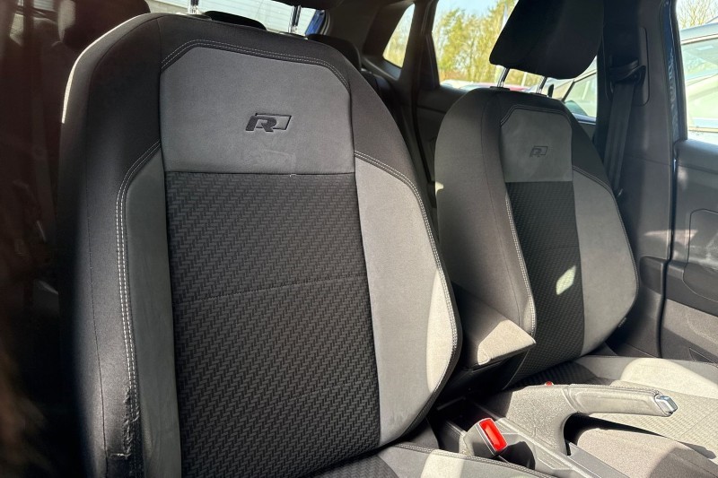 2019 (19) VOLKSWAGEN POLO 1.0 TSI 95 R-Line 5dr 5228133