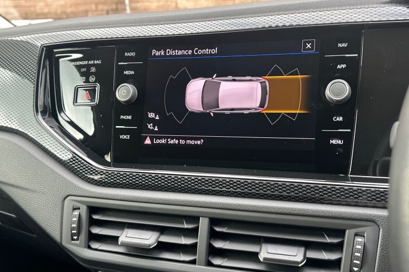 2025 (75) VOLKSWAGEN POLO 1.0 TSI Life 5dr DSG 5199391