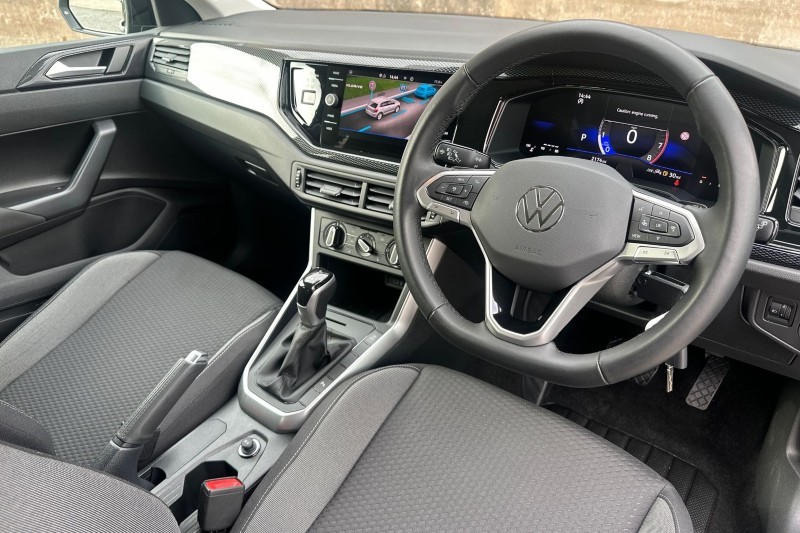 2025 (75) VOLKSWAGEN POLO 1.0 TSI Life 5dr DSG 5199378