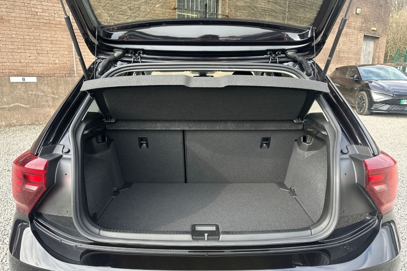 2025 (75) VOLKSWAGEN POLO 1.0 TSI Life 5dr DSG 5199399