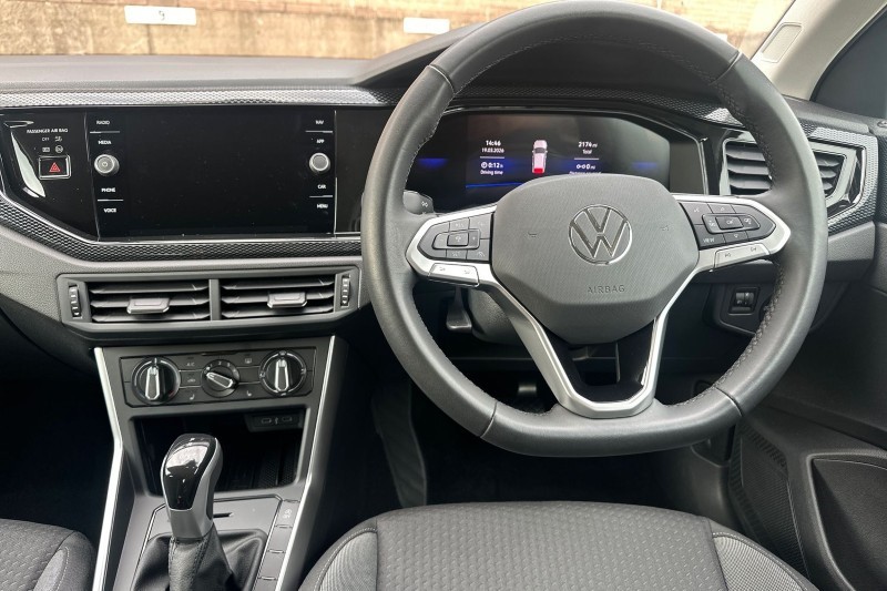 2025 (75) VOLKSWAGEN POLO 1.0 TSI Life 5dr DSG 5199389