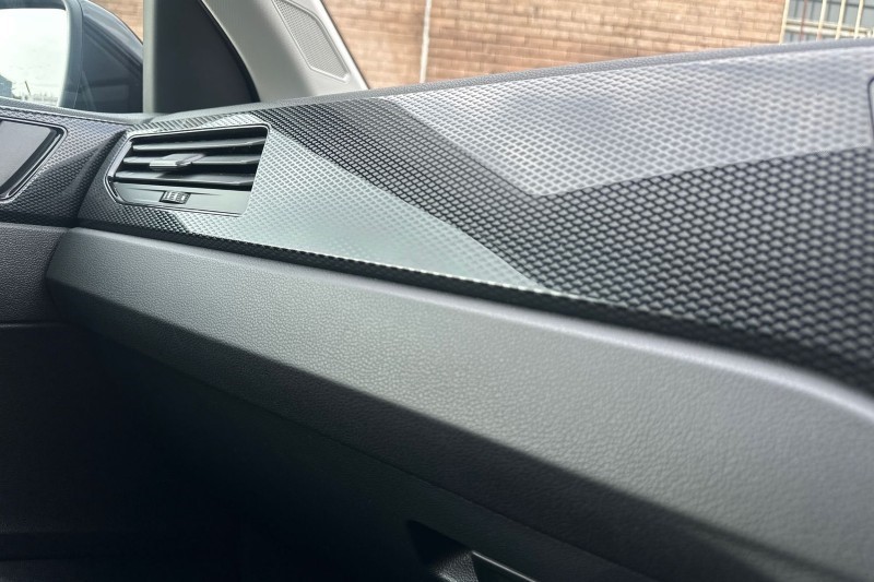 2025 (75) VOLKSWAGEN POLO 1.0 TSI Life 5dr DSG 5199394