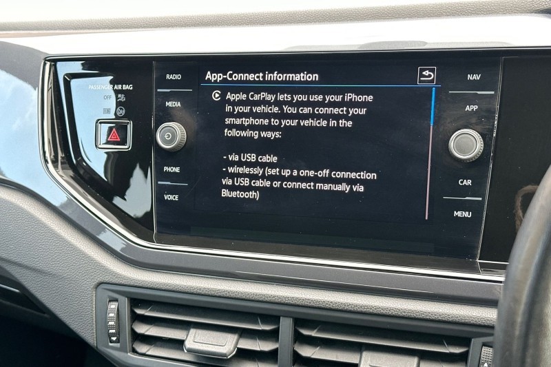 2021 (21) VOLKSWAGEN POLO 1.0 TSI 110 R-Line 5dr 5228488