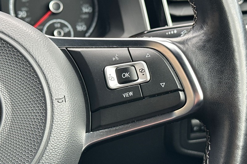 2021 (21) VOLKSWAGEN POLO 1.0 TSI 110 R-Line 5dr 5228483