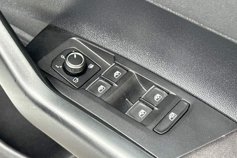 2021 (21) VOLKSWAGEN POLO 1.0 TSI 110 R-Line 5dr 5228477