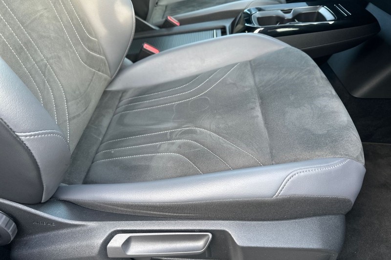 2022 (22) VOLKSWAGEN ID.4 109kW Life Pure 52kWh 5dr Auto 5177805