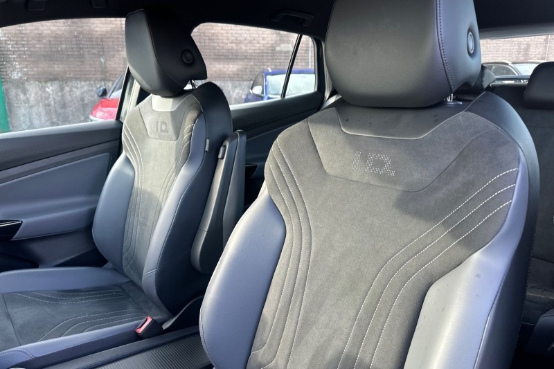 2022 (22) VOLKSWAGEN ID.4 109kW Life Pure 52kWh 5dr Auto 5177820