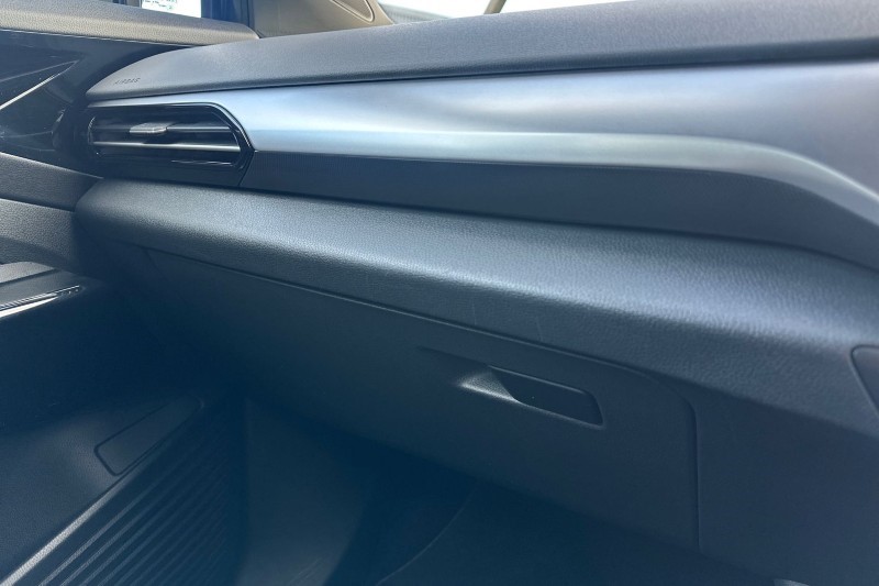 2022 (22) VOLKSWAGEN ID.4 109kW Life Pure 52kWh 5dr Auto 5177818