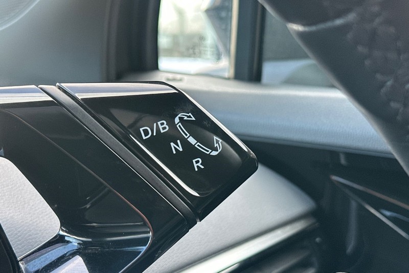 2022 (22) VOLKSWAGEN ID.4 109kW Life Pure 52kWh 5dr Auto 5177819