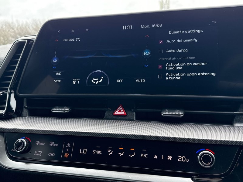 2025 (25) KIA SPORTAGE 1.6T GDi 157 48V ISG GT-Line 5dr 5185607