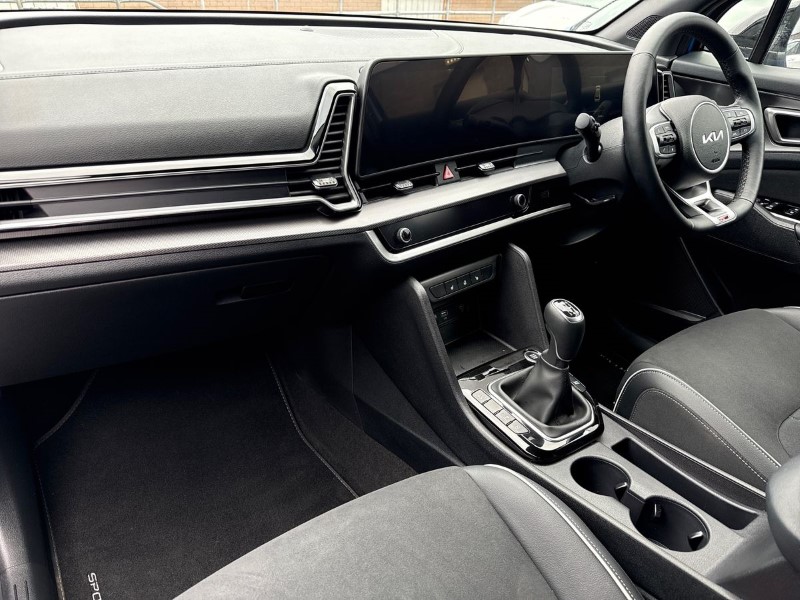 2025 (25) KIA SPORTAGE 1.6T GDi 157 48V ISG GT-Line 5dr 5185614