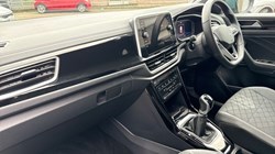 2023 (23) VOLKSWAGEN T-ROC 2.0 TDI 150 EVO R-Line 5dr 5186035