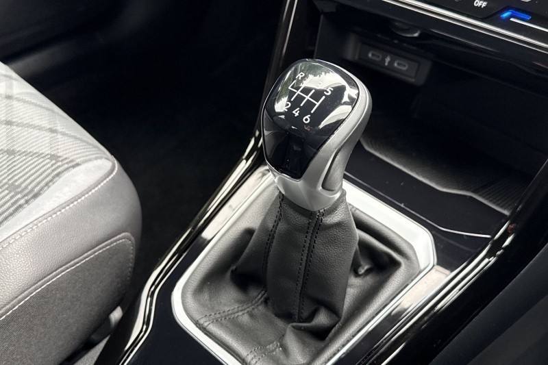 2023 (23) VOLKSWAGEN T-ROC 2.0 TDI 150 EVO R-Line 5dr 5186032