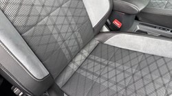 2023 (23) VOLKSWAGEN T-ROC 2.0 TDI 150 EVO R-Line 5dr 5186019