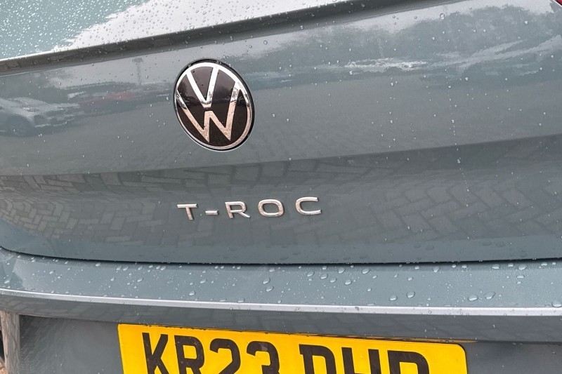 2023 (23) VOLKSWAGEN T-ROC 2.0 TDI 150 EVO R-Line 5dr 5186043