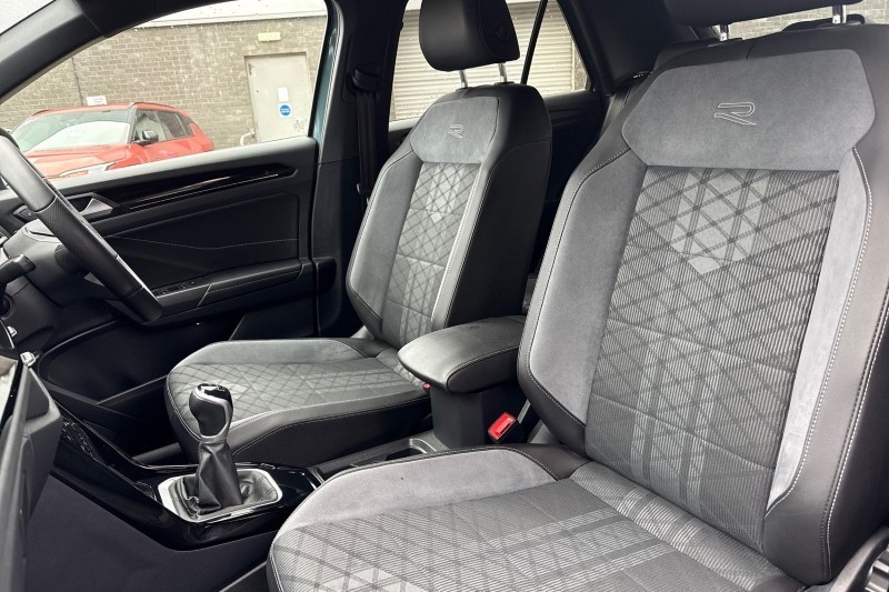 2023 (23) VOLKSWAGEN T-ROC 2.0 TDI 150 EVO R-Line 5dr 5186034