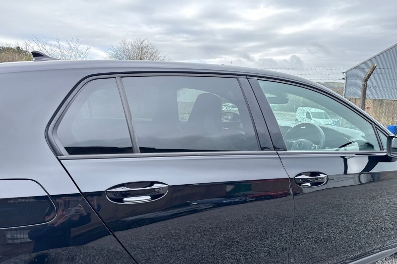 2021 (21) VOLKSWAGEN GOLF 2.0 TDI 200 GTD 5dr DSG 5249111