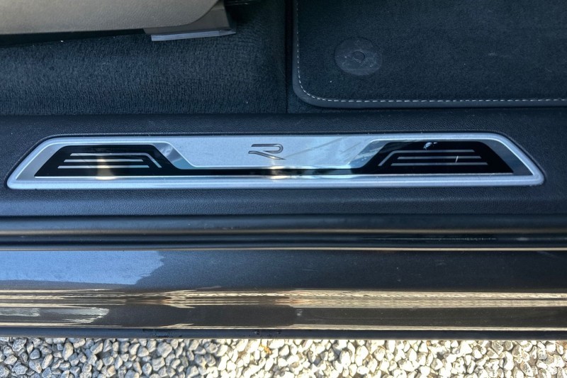 2023 (23) VOLKSWAGEN TOUAREG 3.0 V6 TDI 4Motion Black Edition 5dr Tip Auto 5189634