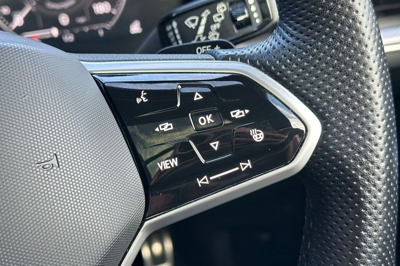 2023 (23) VOLKSWAGEN TOUAREG 3.0 V6 TDI 4Motion Black Edition 5dr Tip Auto 5189610