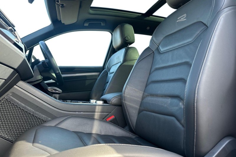 2023 (23) VOLKSWAGEN TOUAREG 3.0 V6 TDI 4Motion Black Edition 5dr Tip Auto 5189593