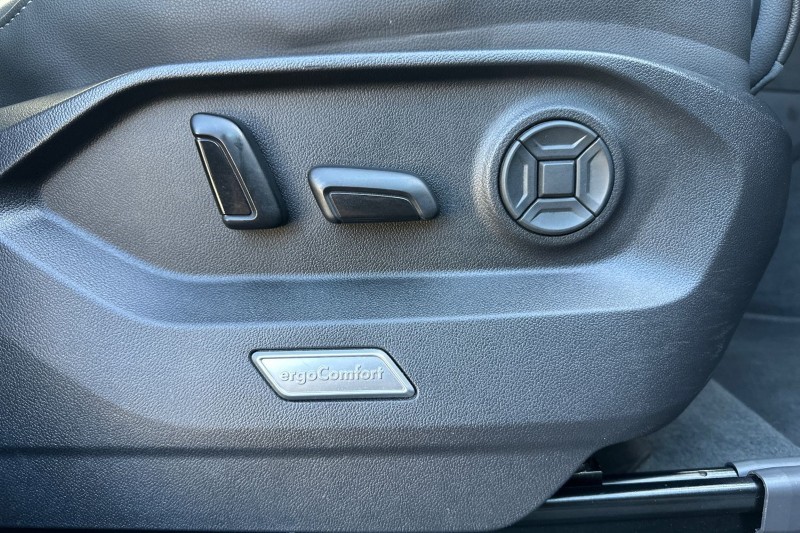 2023 (23) VOLKSWAGEN TOUAREG 3.0 V6 TDI 4Motion Black Edition 5dr Tip Auto 5189605