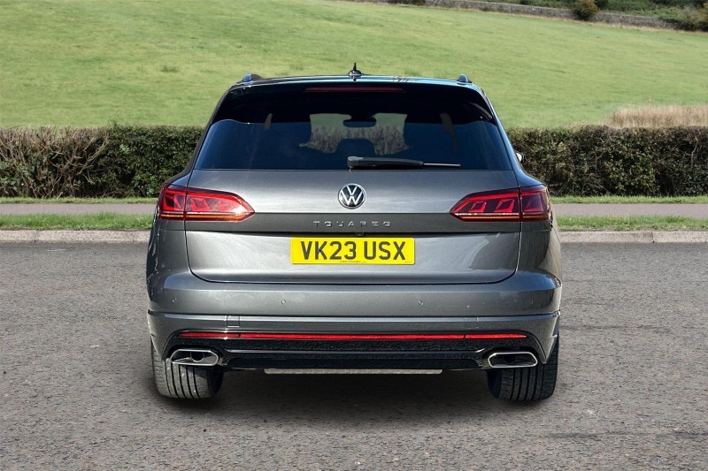 2023 (23) VOLKSWAGEN TOUAREG 3.0 V6 TDI 4Motion Black Edition 5dr Tip Auto 5189596