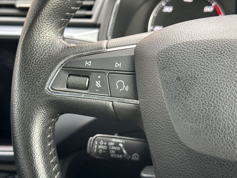 2018 (18) SEAT ARONA 1.6 TDI 115 SE Technology Lux 5dr 5232861