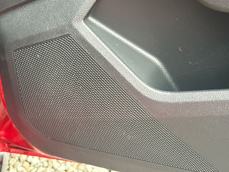 2018 (18) SEAT ARONA 1.6 TDI 115 SE Technology Lux 5dr 5232855