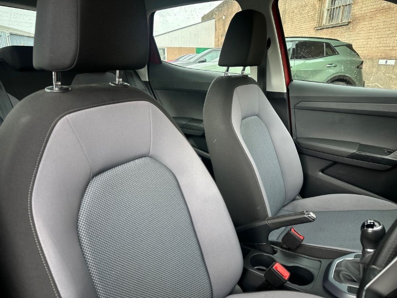 2018 (18) SEAT ARONA 1.6 TDI 115 SE Technology Lux 5dr 5232859