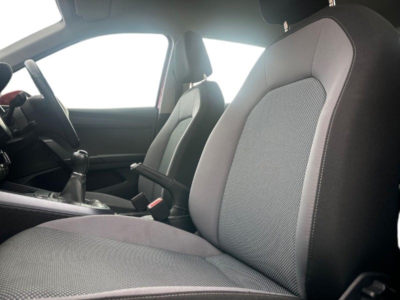 2018 (18) SEAT ARONA 1.6 TDI 115 SE Technology Lux 5dr 5232846