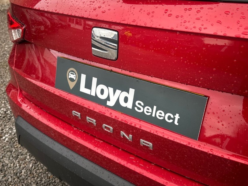 2018 (18) SEAT ARONA 1.6 TDI 115 SE Technology Lux 5dr 5232878