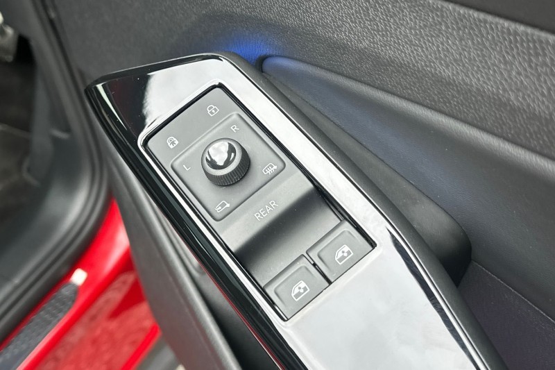 2025 (75) VOLKSWAGEN ID.4 250kW 4MOTION GTX Edition 79kWh 5dr Auto 5233671