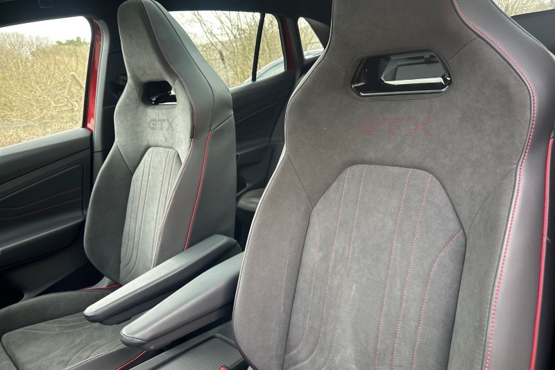 2025 (75) VOLKSWAGEN ID.4 250kW 4MOTION GTX Edition 79kWh 5dr Auto 5233689