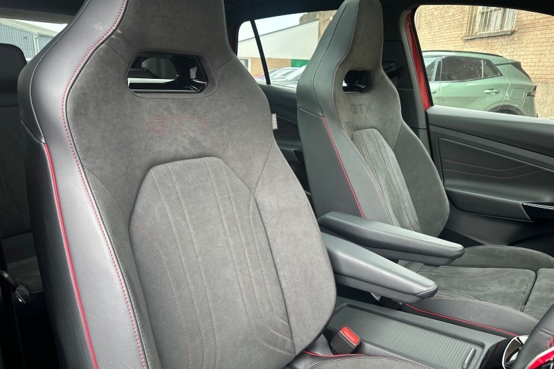 2025 (75) VOLKSWAGEN ID.4 250kW 4MOTION GTX Edition 79kWh 5dr Auto 5233674