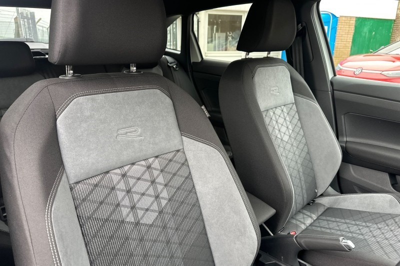 2025 (75) VOLKSWAGEN TAIGO 1.5 TSI 150 Black Edition 5dr DSG 5192131