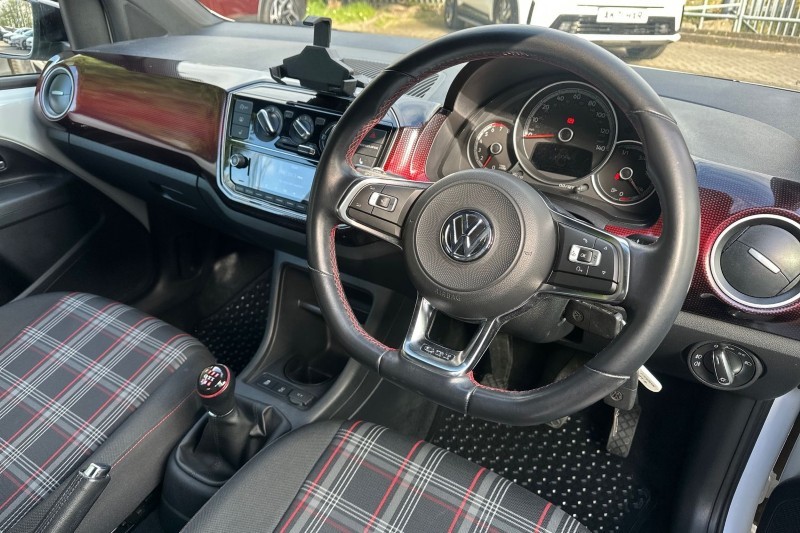 2018 (18) VOLKSWAGEN UP 1.0 115PS Up GTI 3dr 5280159