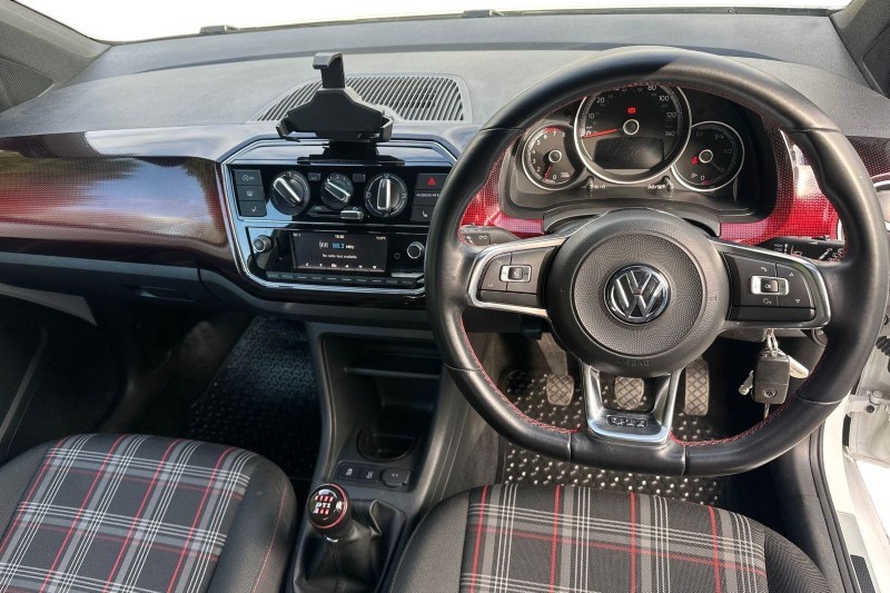 2018 (18) VOLKSWAGEN UP 1.0 115PS Up GTI 3dr 5280158