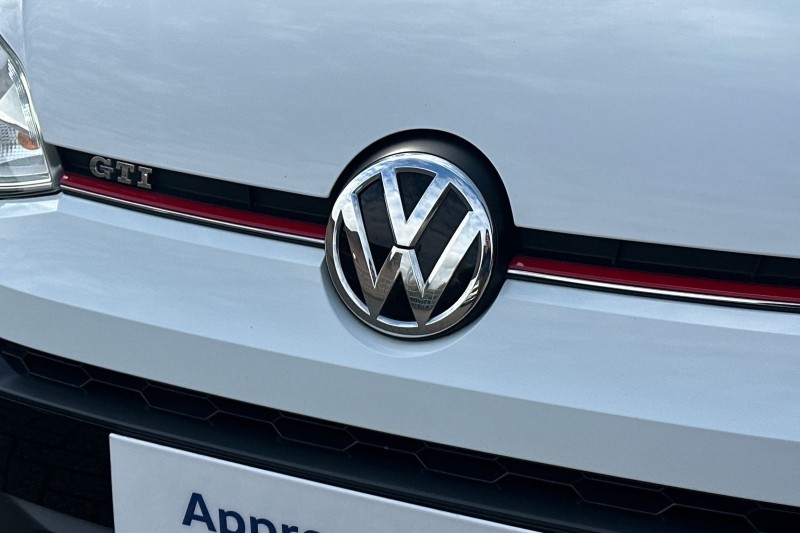2018 (18) VOLKSWAGEN UP 1.0 115PS Up GTI 3dr 5280181