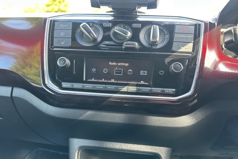 2018 (18) VOLKSWAGEN UP 1.0 115PS Up GTI 3dr 5280171