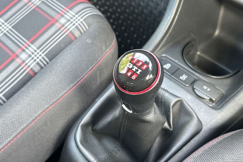 2018 (18) VOLKSWAGEN UP 1.0 115PS Up GTI 3dr 5280175