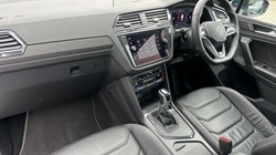 2023 (23) VOLKSWAGEN TIGUAN 2.0 TDI R-Line 5dr DSG 5208830