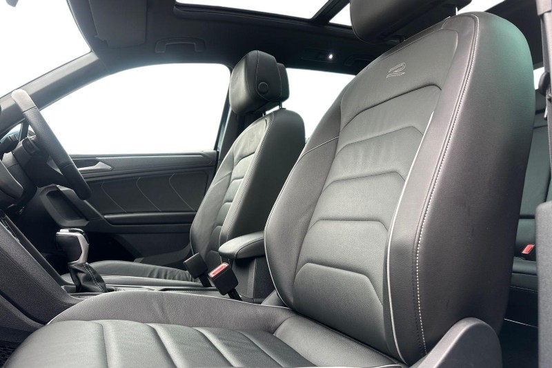 2023 (23) VOLKSWAGEN TIGUAN 2.0 TDI R-Line 5dr DSG 5208801