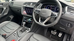 2023 (23) VOLKSWAGEN TIGUAN 2.0 TDI R-Line 5dr DSG 5208808