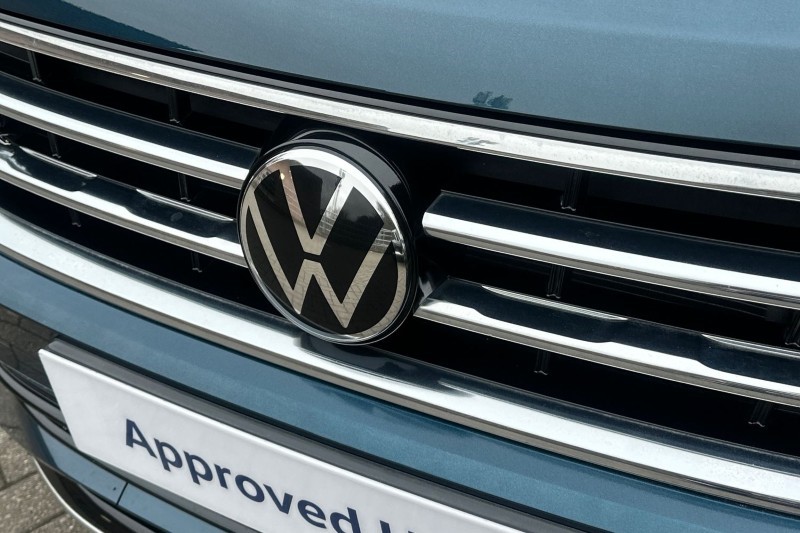 2023 (23) VOLKSWAGEN TIGUAN 2.0 TDI R-Line 5dr DSG 5208834