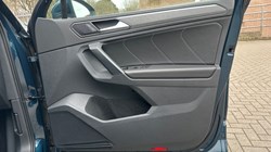 2023 (23) VOLKSWAGEN TIGUAN 2.0 TDI R-Line 5dr DSG 5208809
