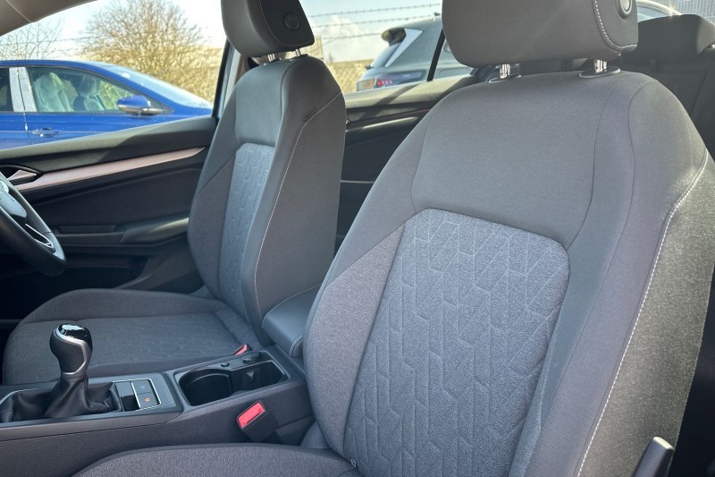 2025 (25) VOLKSWAGEN GOLF 1.5 TSI Match 5dr 5229409