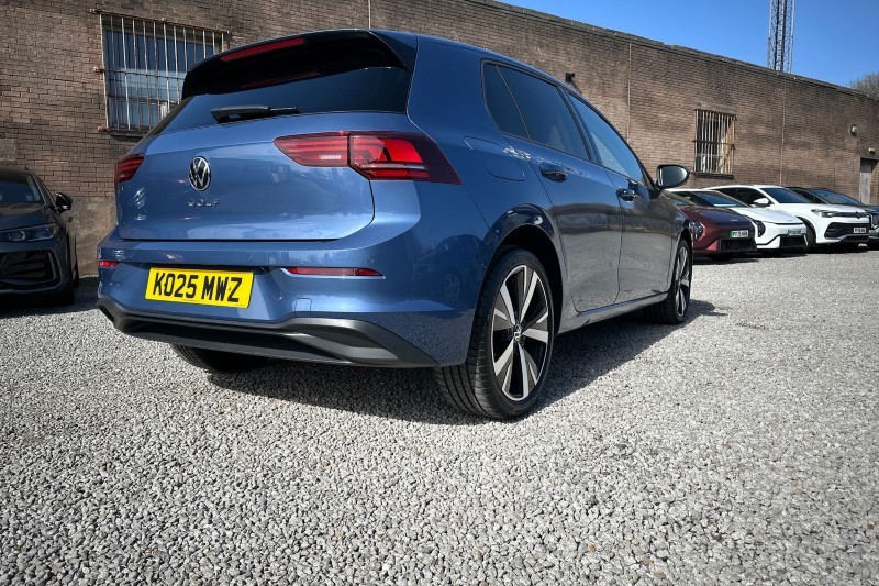 2025 (25) VOLKSWAGEN GOLF 1.5 TSI Match 5dr 5229416