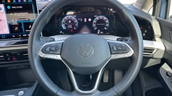 2025 (25) VOLKSWAGEN GOLF 1.5 TSI Match 5dr 5229396
