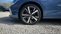 2025 (25) VOLKSWAGEN GOLF 1.5 TSI Match 5dr 5229387