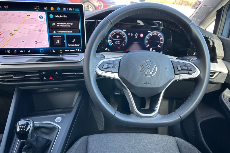 2025 (25) VOLKSWAGEN GOLF 1.5 TSI Match 5dr 5229400